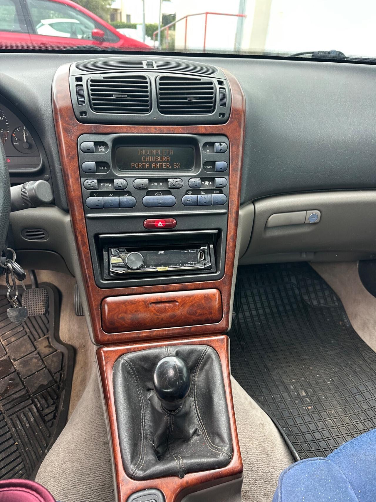 Lancia K 2.0i 20V cat Comfort Drive LE 1995 GPL