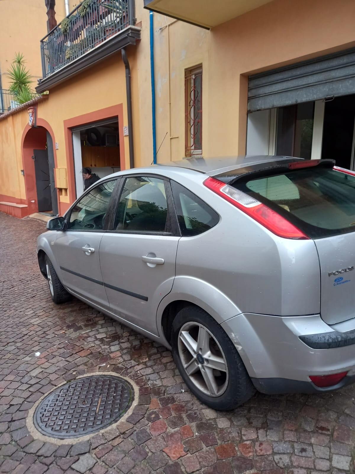 Ford Focus 1.6 TDCi 90CV