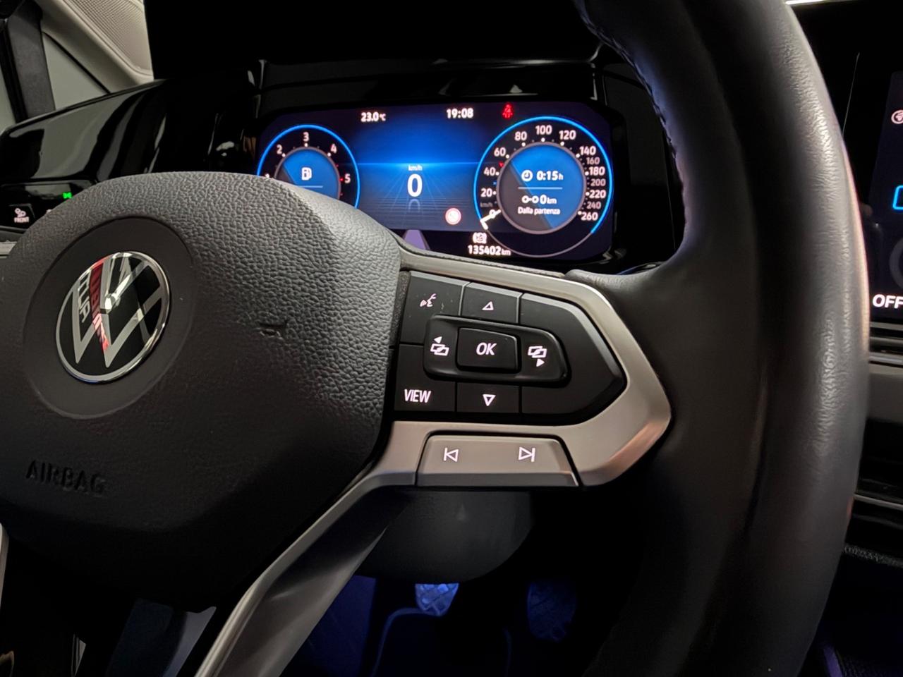 Volkswagen Golf 2.0 TDI SCR Style