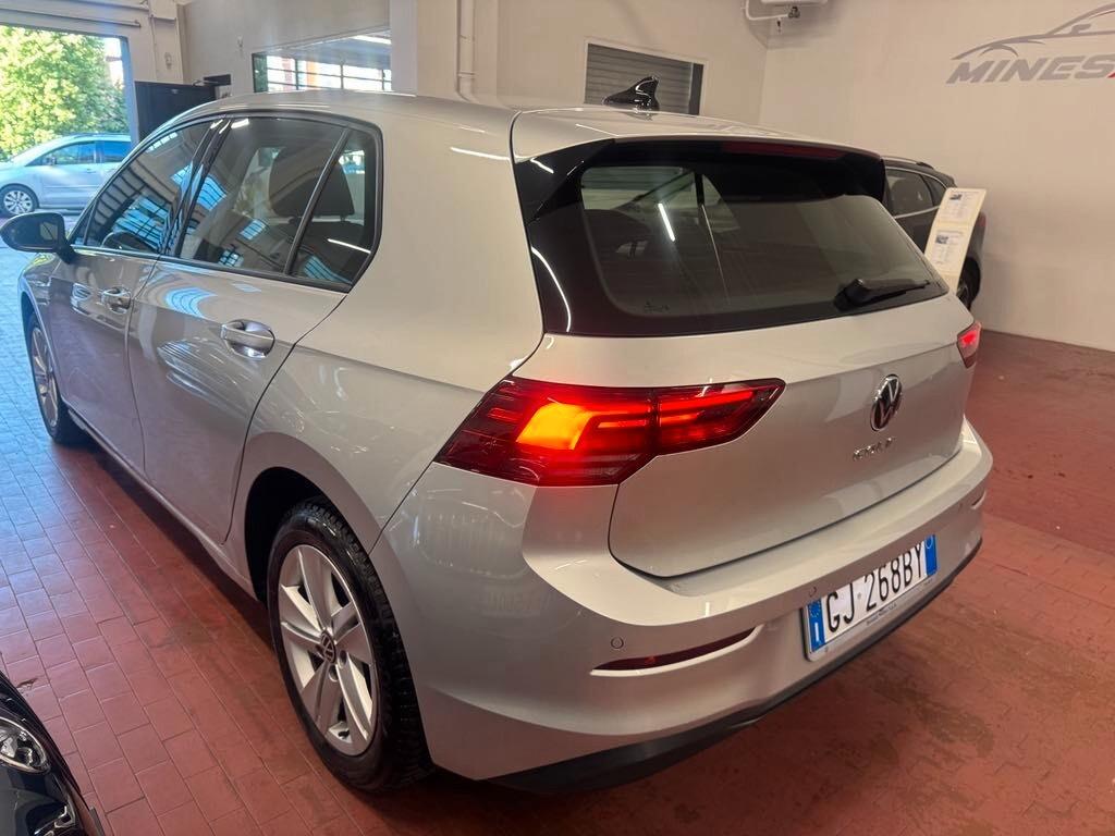 Volkswagen Golf 2.0 TDI DSG SCR Style 2022 NEOPATENTATI