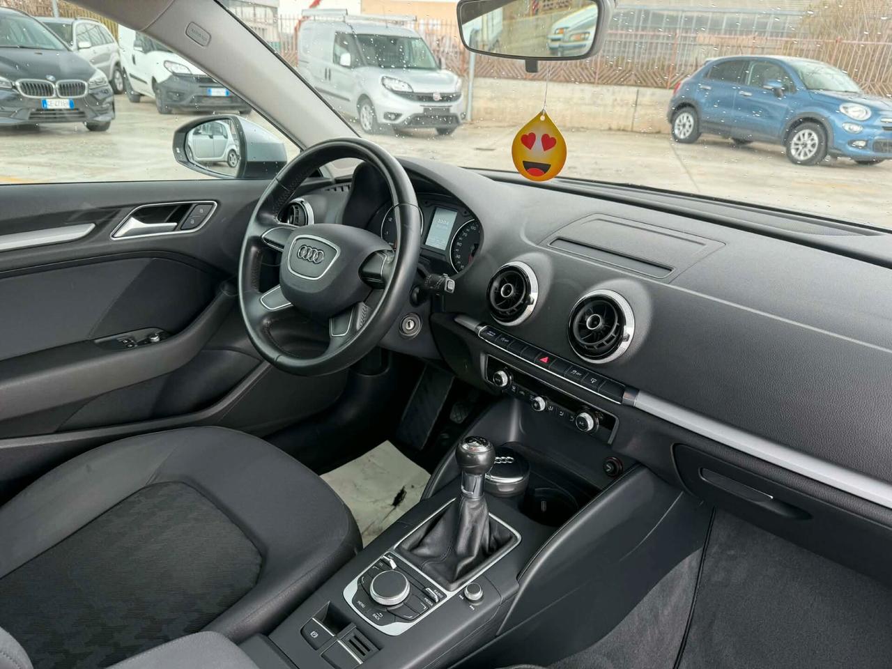 Audi A3 1.6 TDI 110 CV -3 PORTE- LEGGI NOTE