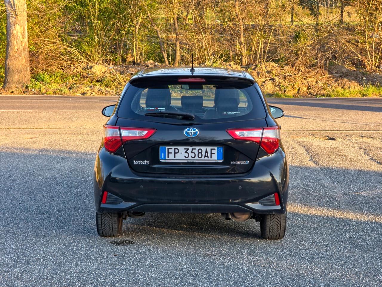 Toyota Yaris 1.5 Hybrid 5 porte 2018-E6 Automatico NEO