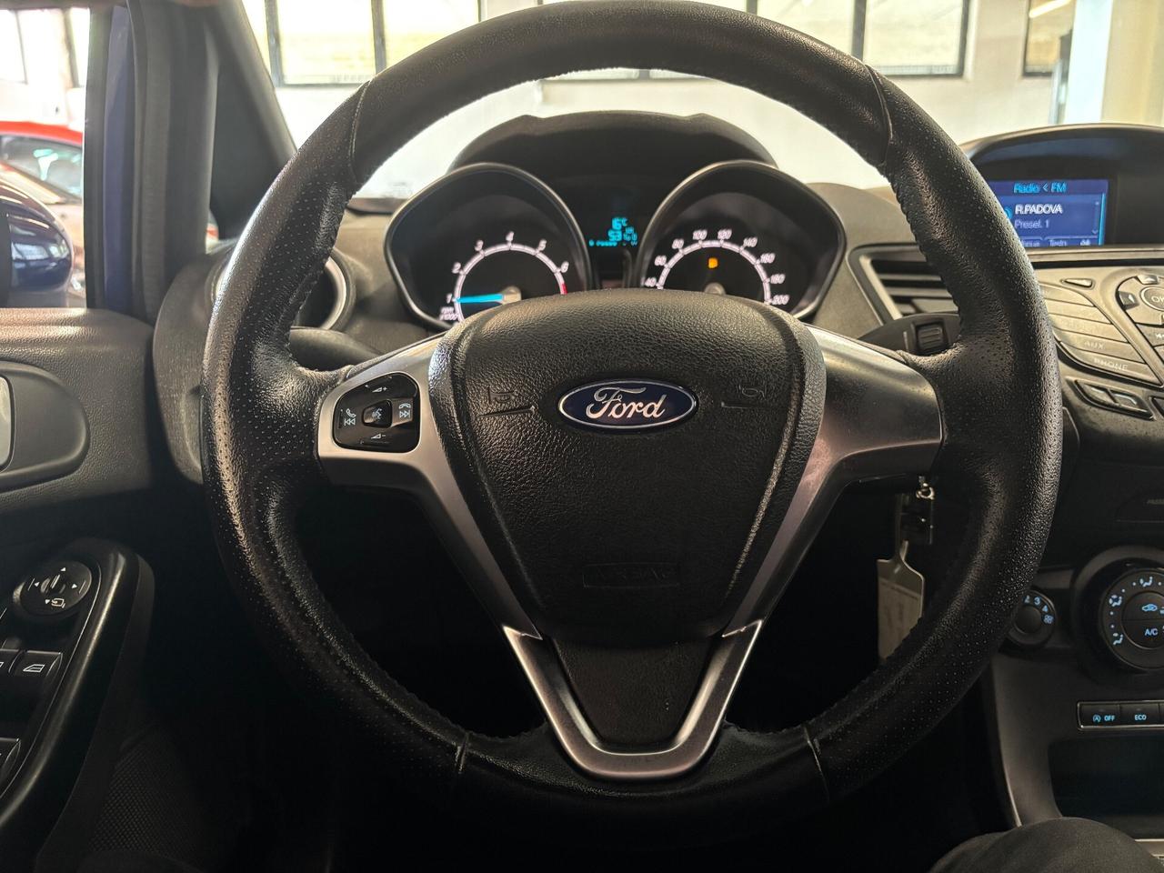 Ford Fiesta 1.0 BENZINA ST-Line