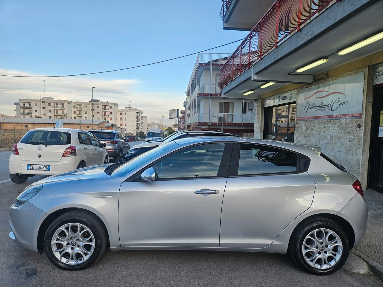 ALFAROMEO Giulietta 1.6 jtdm 120cv automatica full
