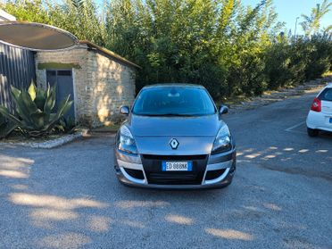 Renault Scenic Scénic X-Mod 1.9 dCi 130CV Luxe