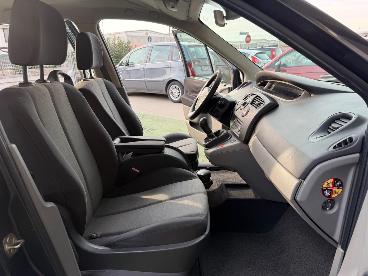 Renault Scenic Grand Scénic 1.6 16V Serie Speciale Exception