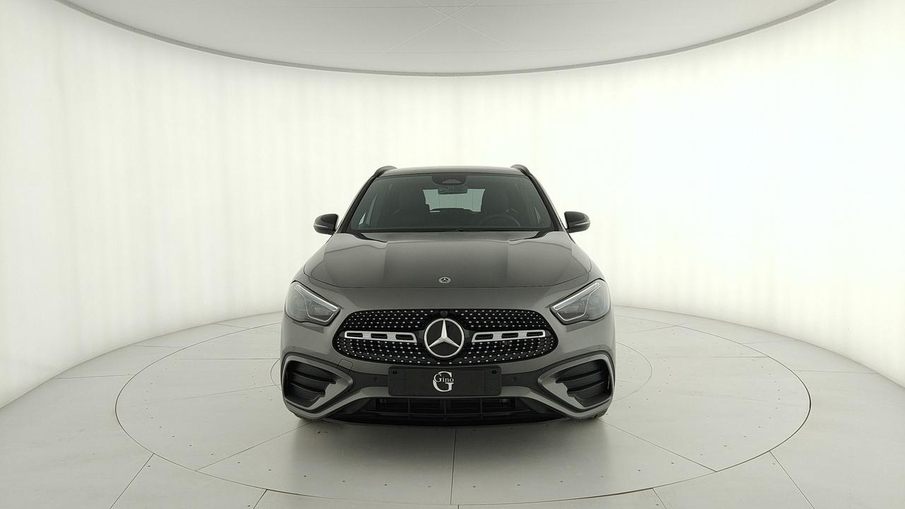 Mercedes-Benz GLA 200 d automatic