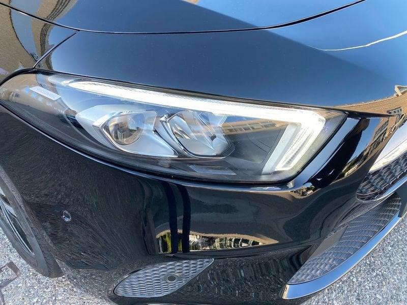 Mercedes-Benz Classe A A 180 d Sport auto