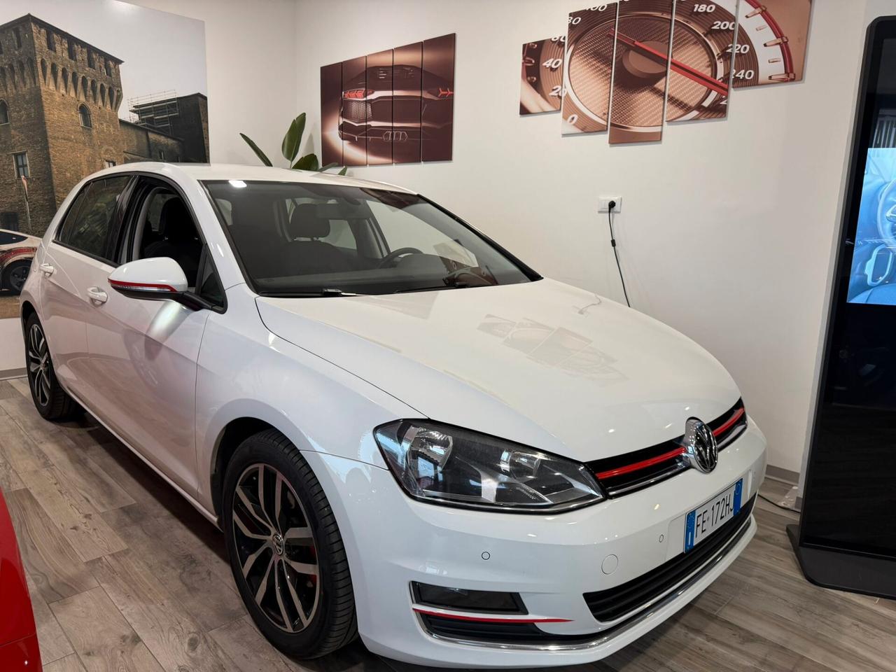 Volkswagen Golf 2.0 TDI 5p. Sport Edition BlueMotion Tech.