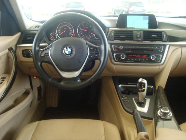 Bmw 320d Efficient Dynamics Touring Luxury AUT.