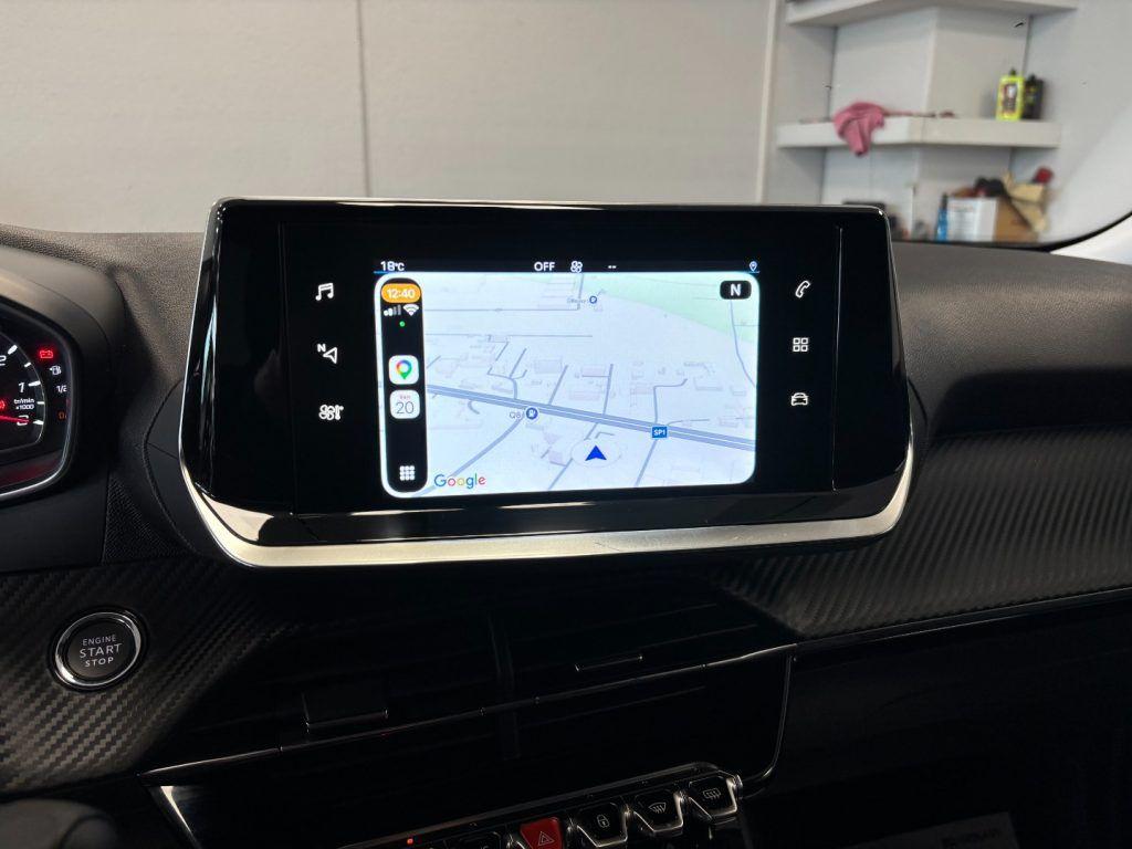 Peugeot 2008 1.5 BlueHDi Allure Navi Pack