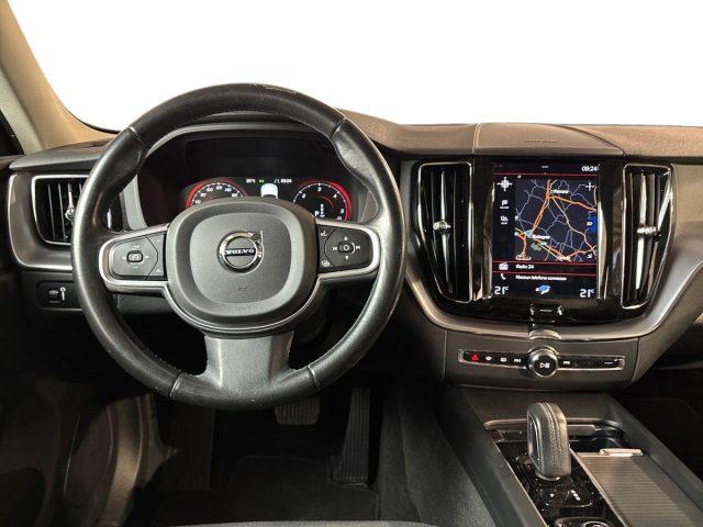 VOLVO XC60 B4 (d) AWD Geartronic Inscription