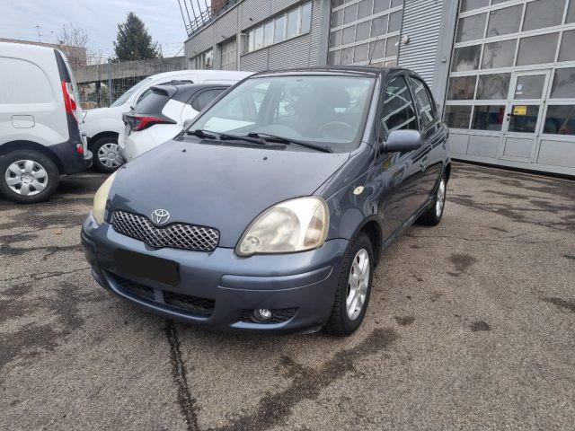 TOYOTA Yaris 1.0i 16V cat 5 porte Sol