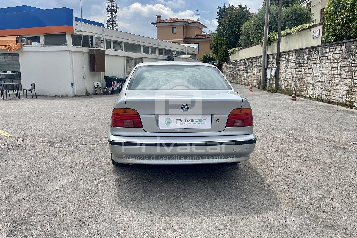 BMW 520i 24V cat
