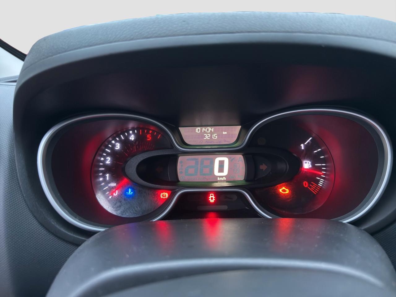 Renault Trafic T27 2.0 dCi 170CV EDC PC-TN Furg. Energy Ice Plus