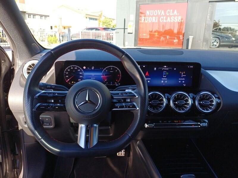 Mercedes-Benz GLA GLA 180 d AMG Line Advanced Plus NIGHT-PACK