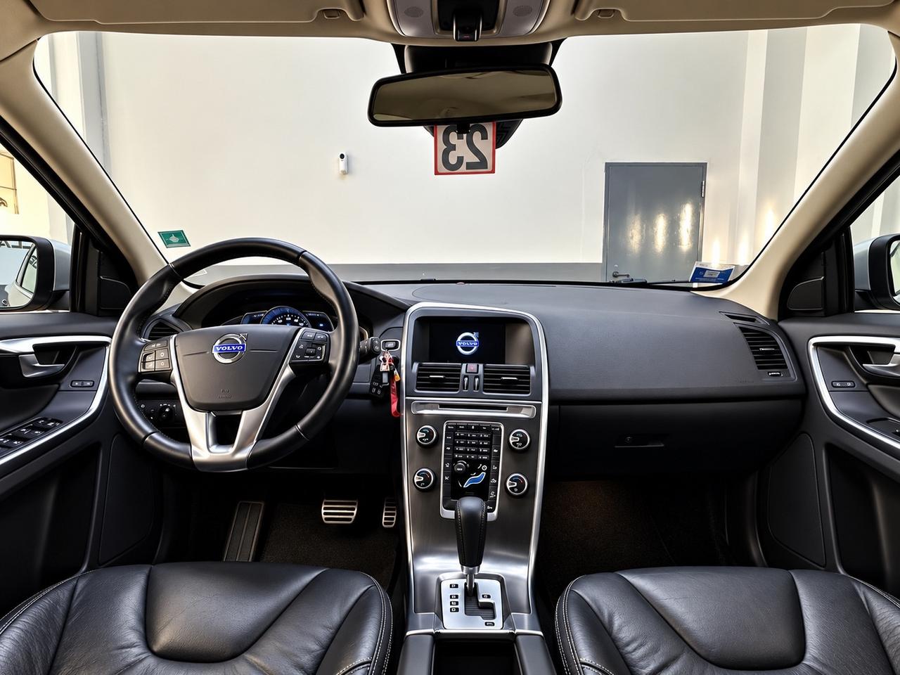 Volvo XC 60 XC60 D4 AWD Geartronic R-design