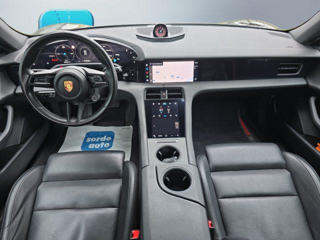 PORSCHE Taycan 4 Cross Turismo