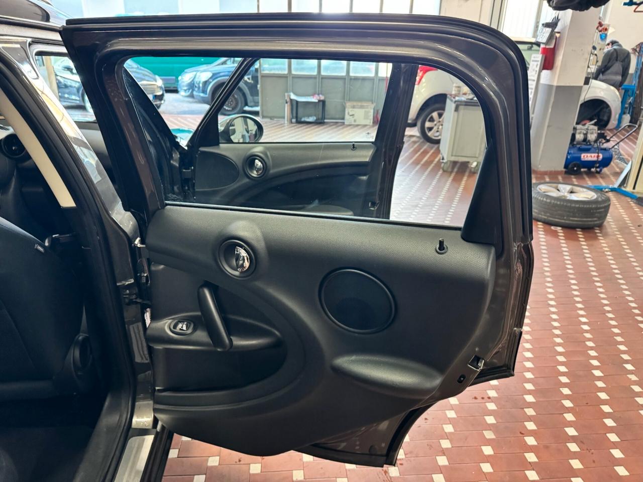 Mini Cooper D Countryman 2.0 Automatica - CAMBIO AUTOMATICO