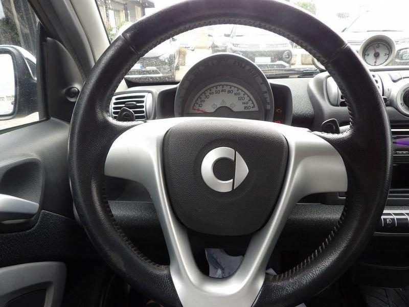 smart fortwo fortwo 1000 52 kW MHD coupé pulse