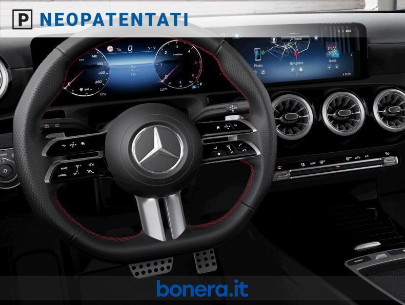 Mercedes Classe A 180 180 D AMG Line Extra Speedshift DCT AMG 8G