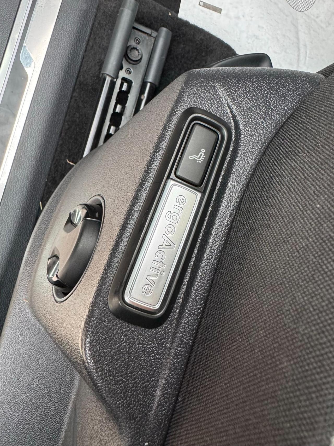 Volkswagen Tiguan 2.0tdi DSG R-Line 4M GARANZIA24M