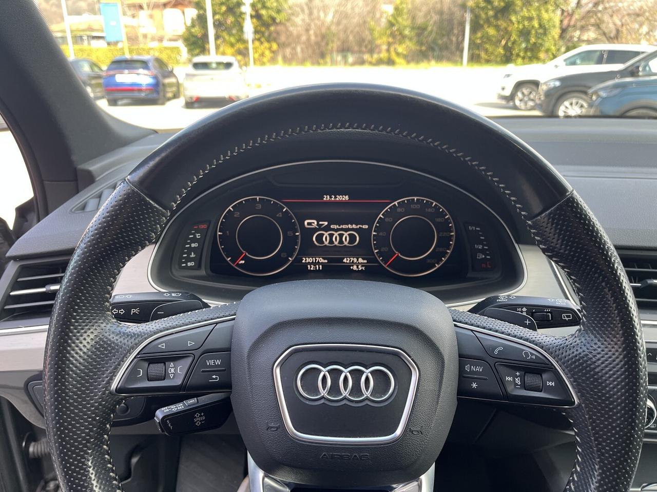 AUDI Q 7 3000 TDI 272 CV S.LINE ( GANCIO TRAINO )