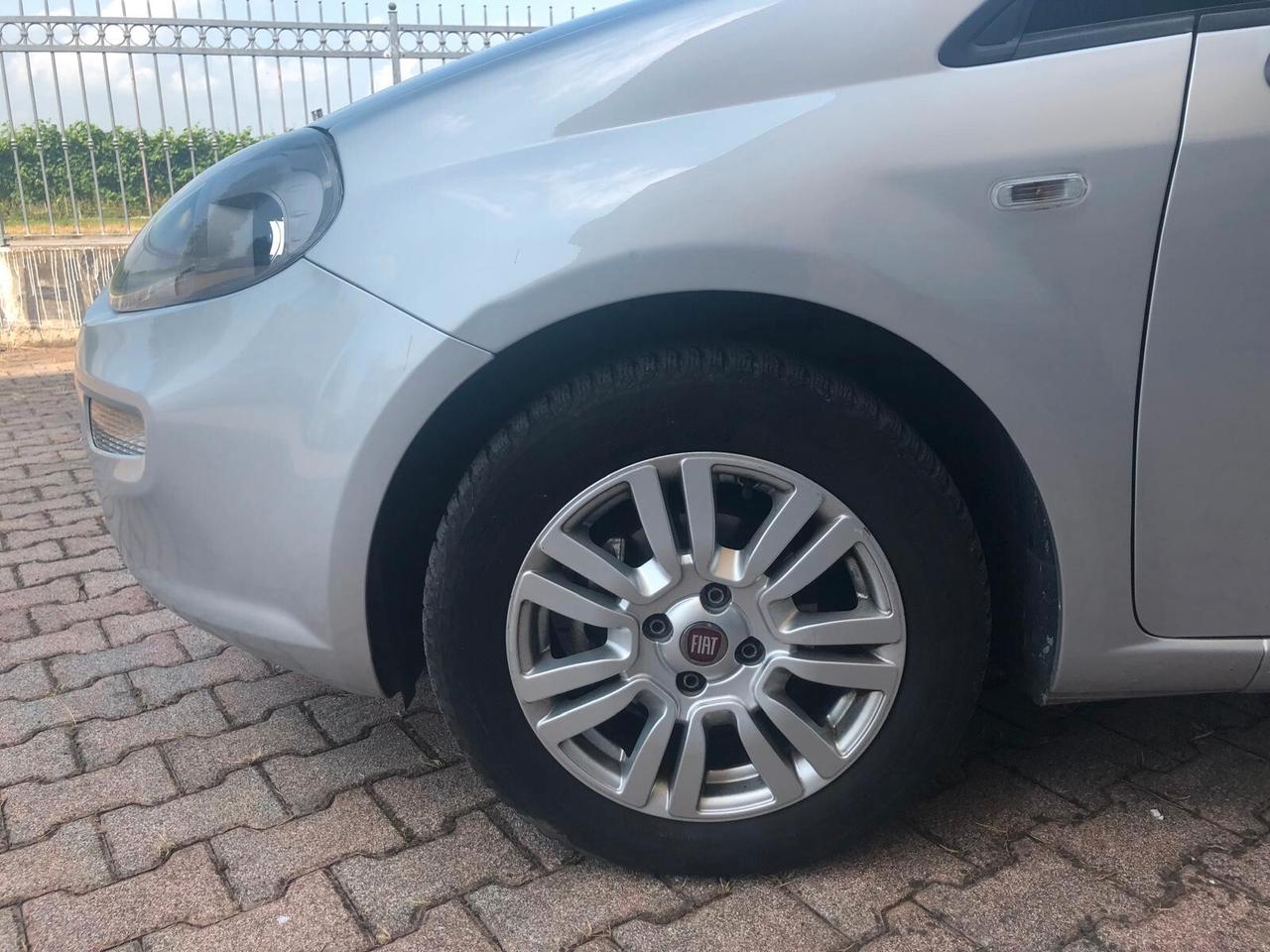Fiat Punto 1.3 MJT II 75 CV 5 porte Lounge