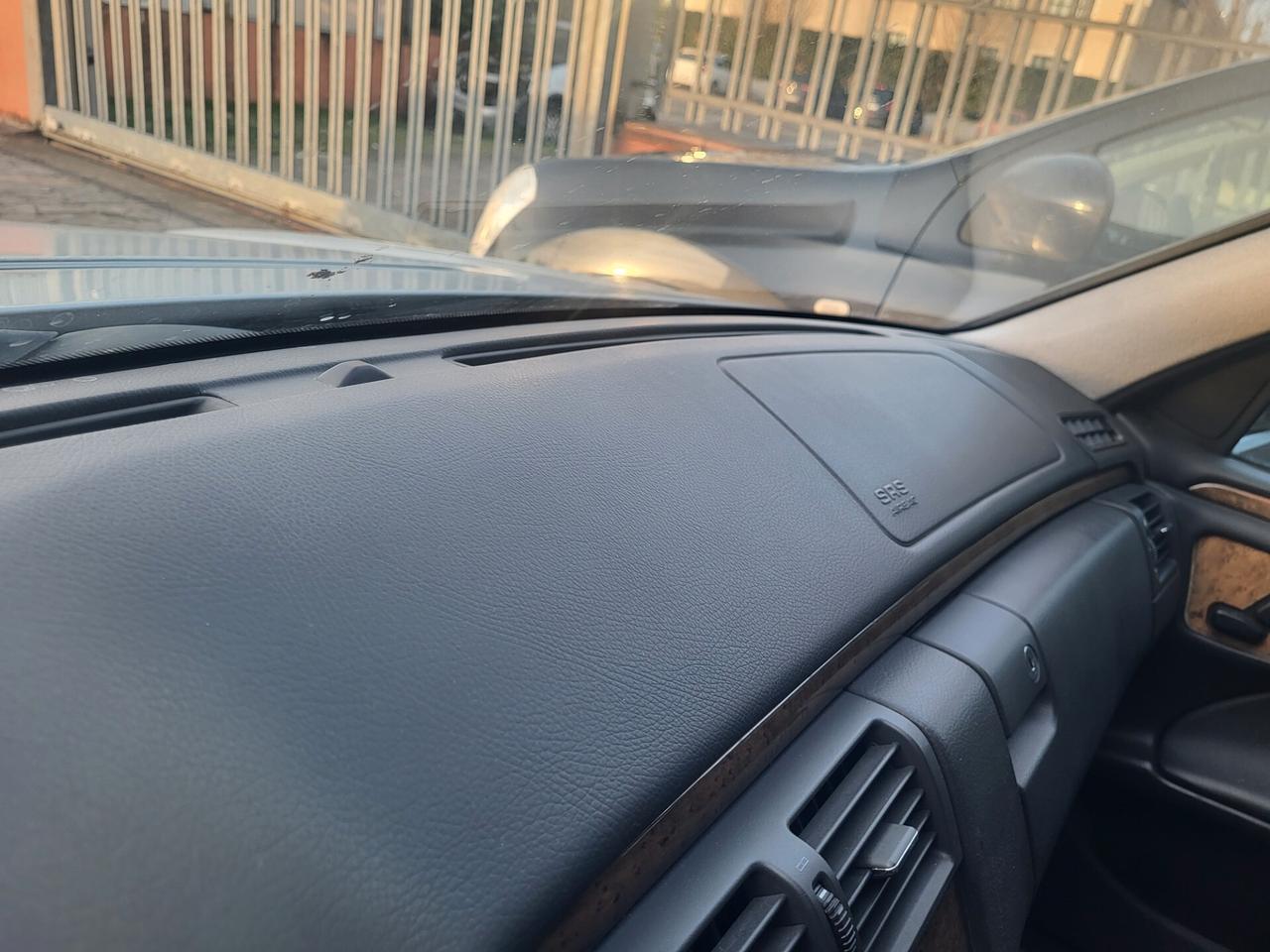 Mercedes-benz E 320 4 MATIC