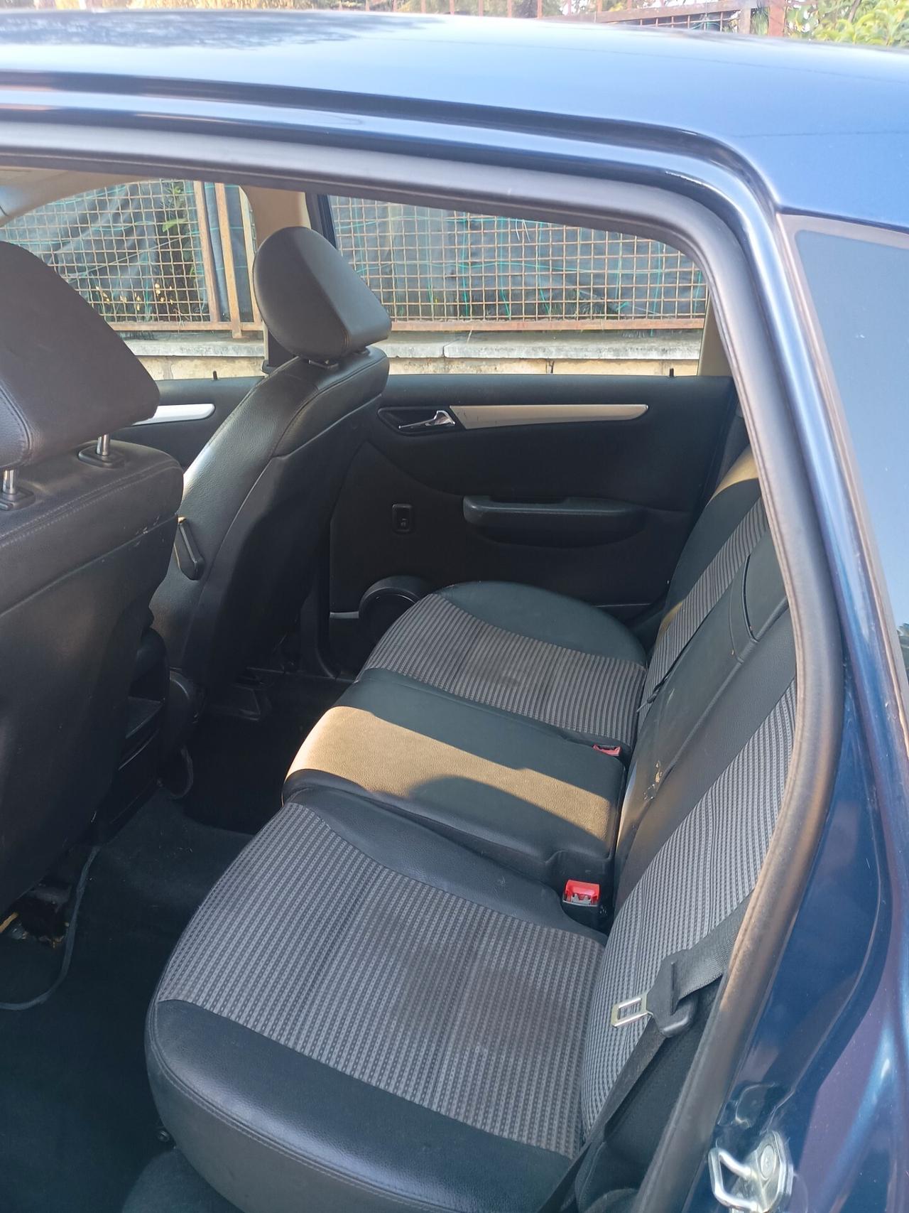Mercedes-benz B 180 CDI Sport