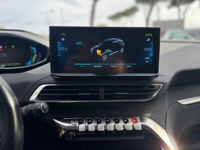 PEUGEOT 3008 1.6cc 225cv HYBRID ALLURE CAMERA POST.