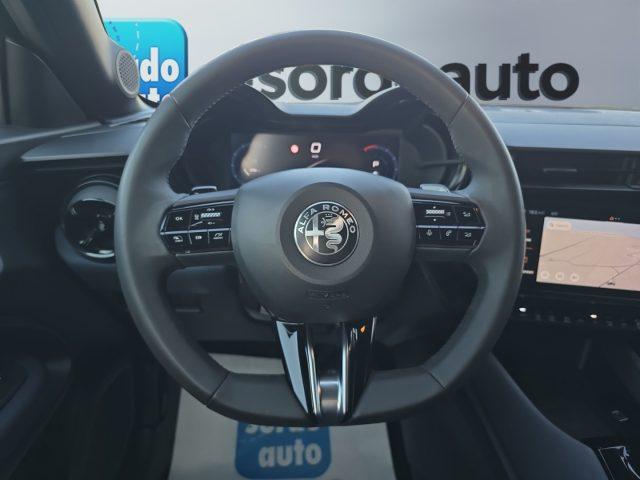 ALFA ROMEO Junior Hybrid eDCT6