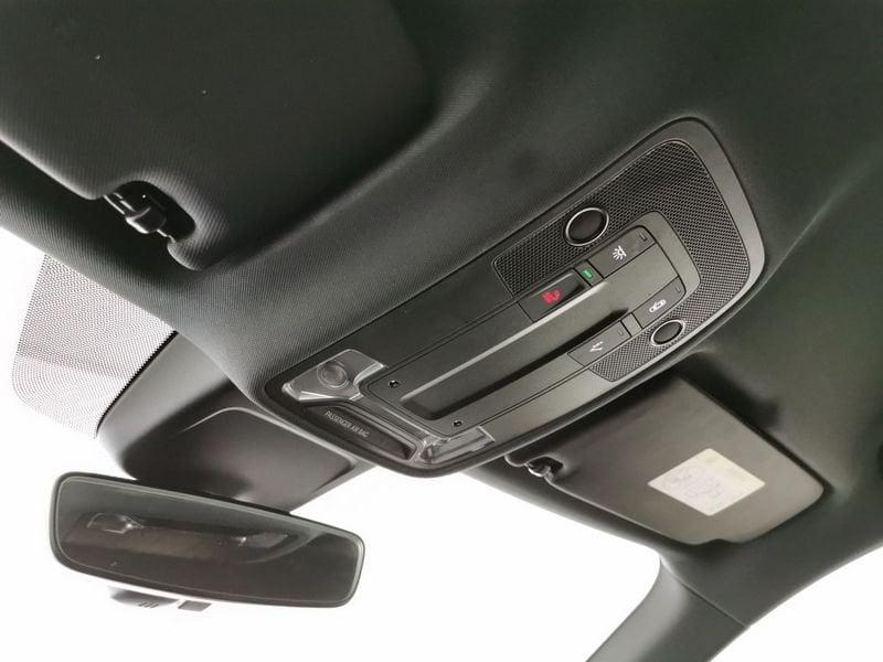 Audi Q3 35 2.0 tdi S line edition s-tronic