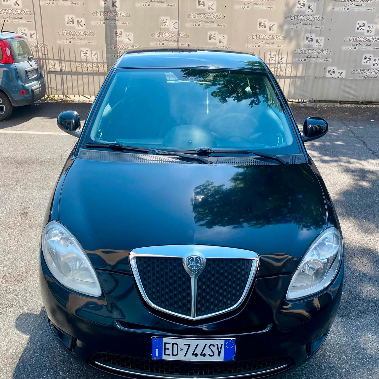 Lancia Ypsilon 1.3 MJT 75 CV Platinum GARANZIA