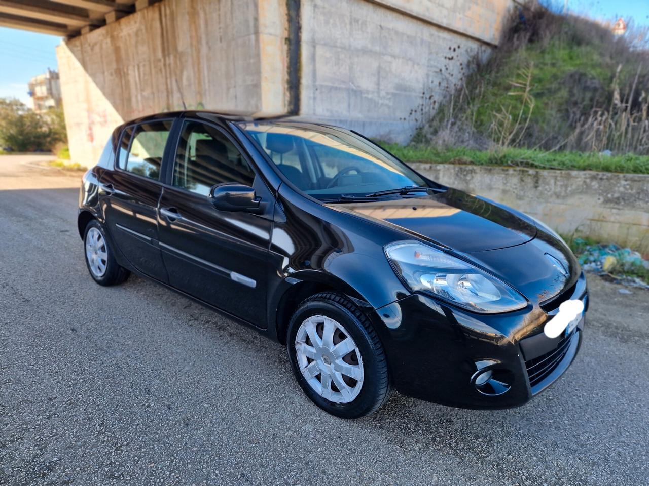 Renault Clio 1.2 16V 5 porte GPL Dynamique