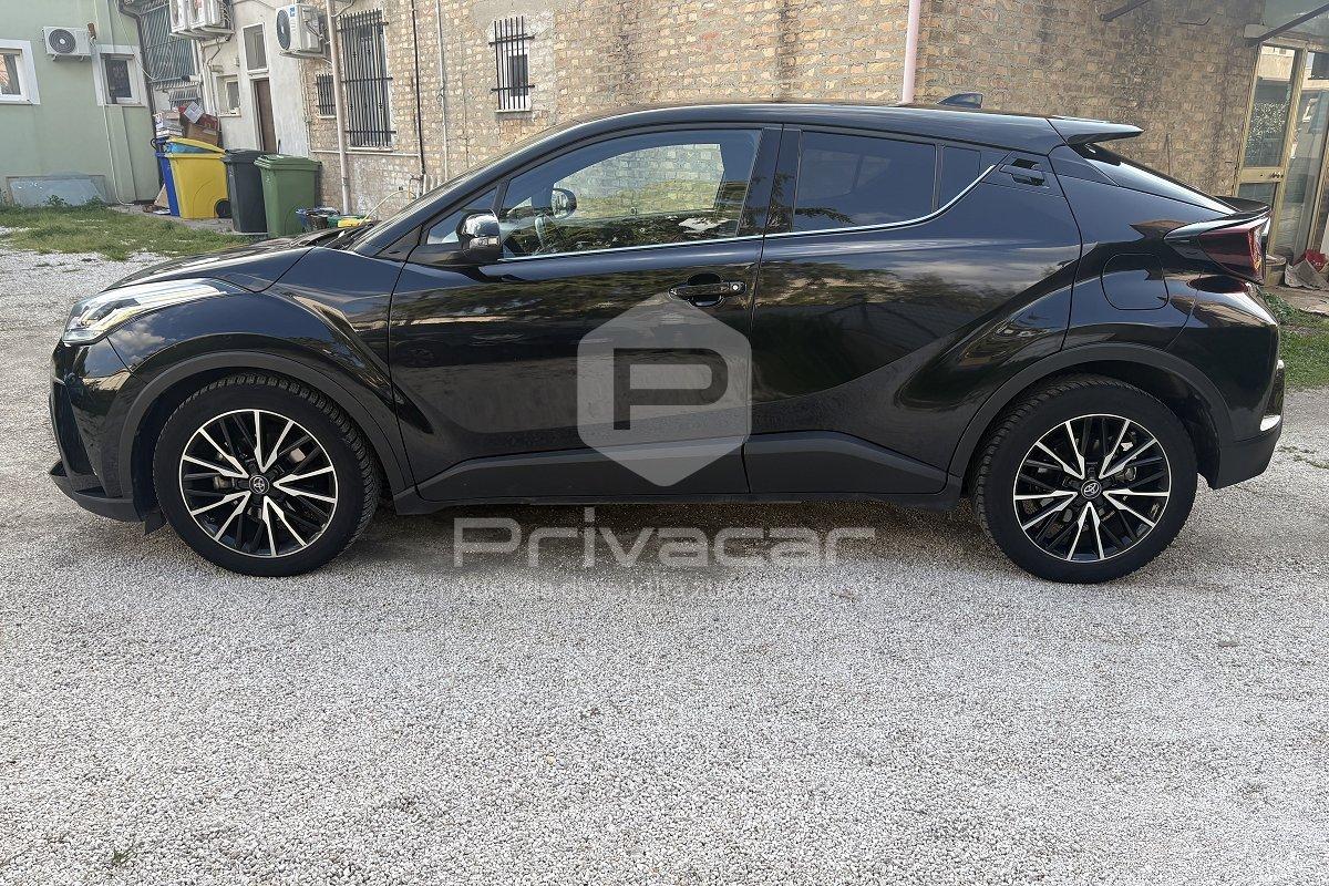 TOYOTA C-HR 1.8 Hybrid E-CVT Trend