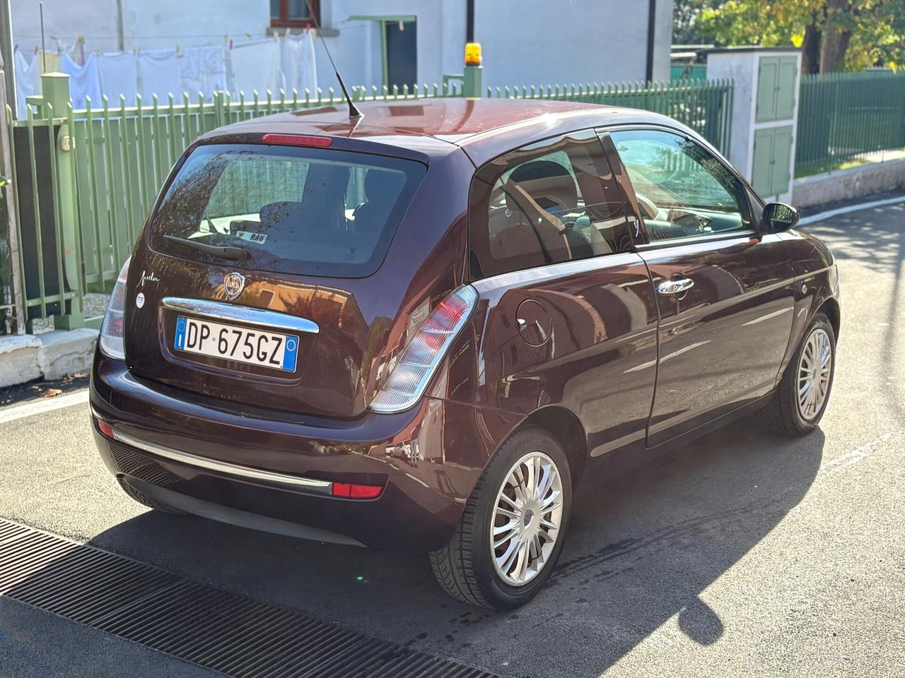 Lancia Ypsilon 1.2 BEZINA 2008 NEOPATENTATI