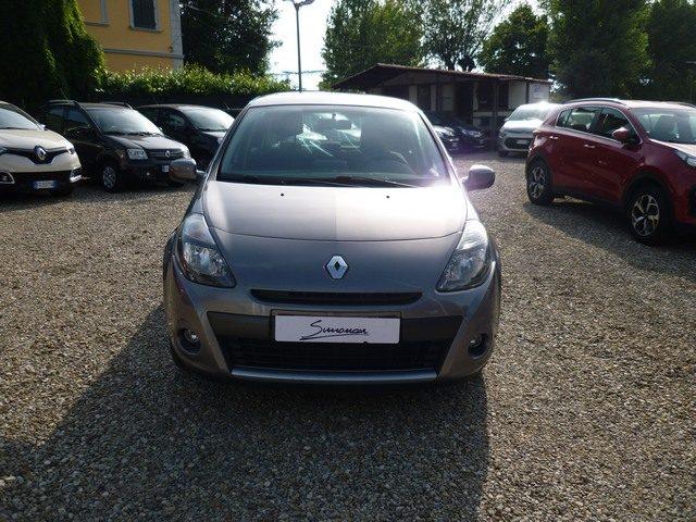 RENAULT Clio 1.2 16V 5 porte Dynamique