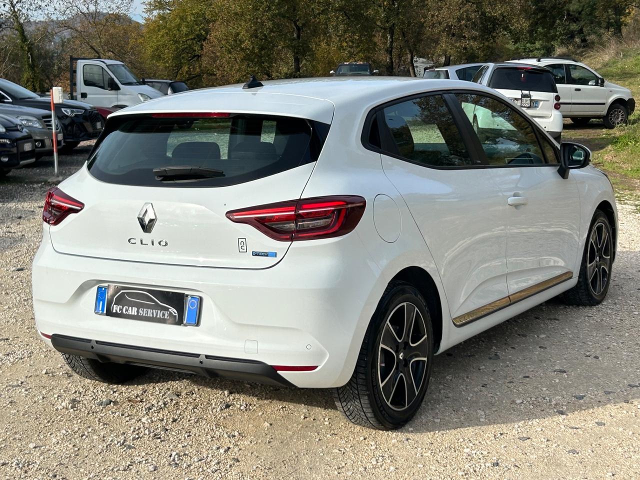 Renault Clio Full Hybrid E-Tech 140 CV 5 porte Intens
