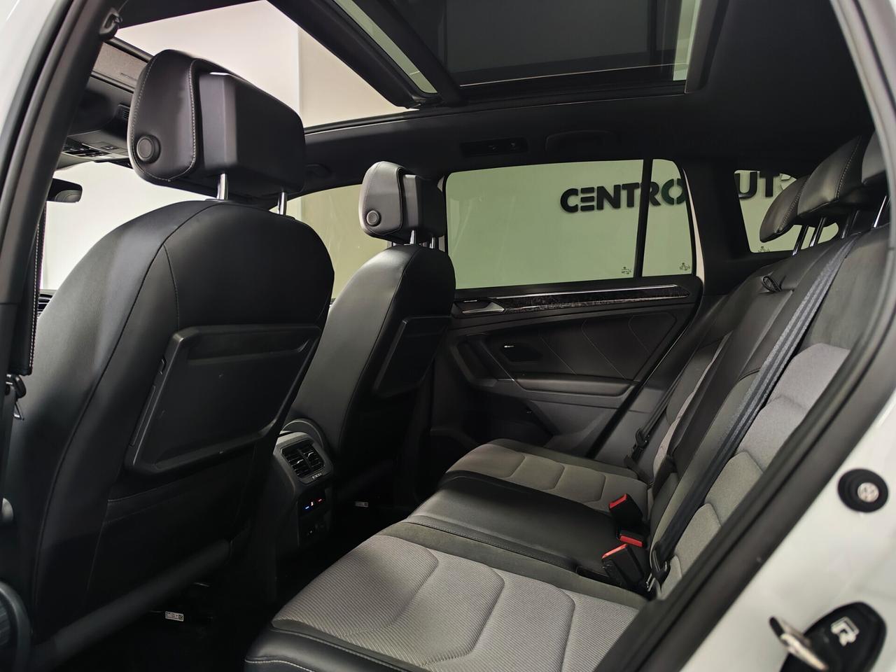 Volkswagen Tiguan 2.0 TDI DSG 4MOTION R-Line 190cv Tetto
