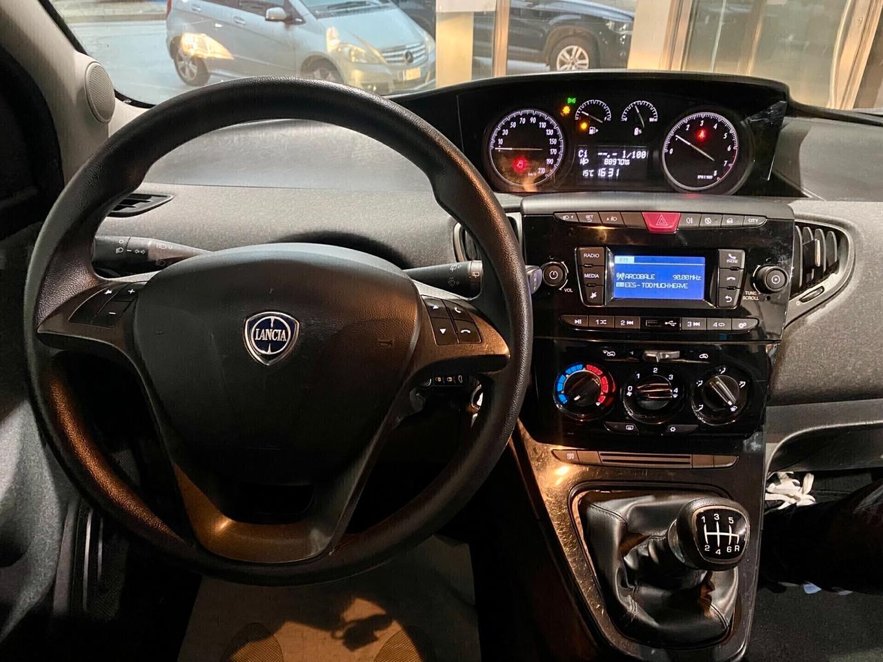 Lancia Ypsilon 1.0 FireFly 5 porte S&S Hybrid-2021