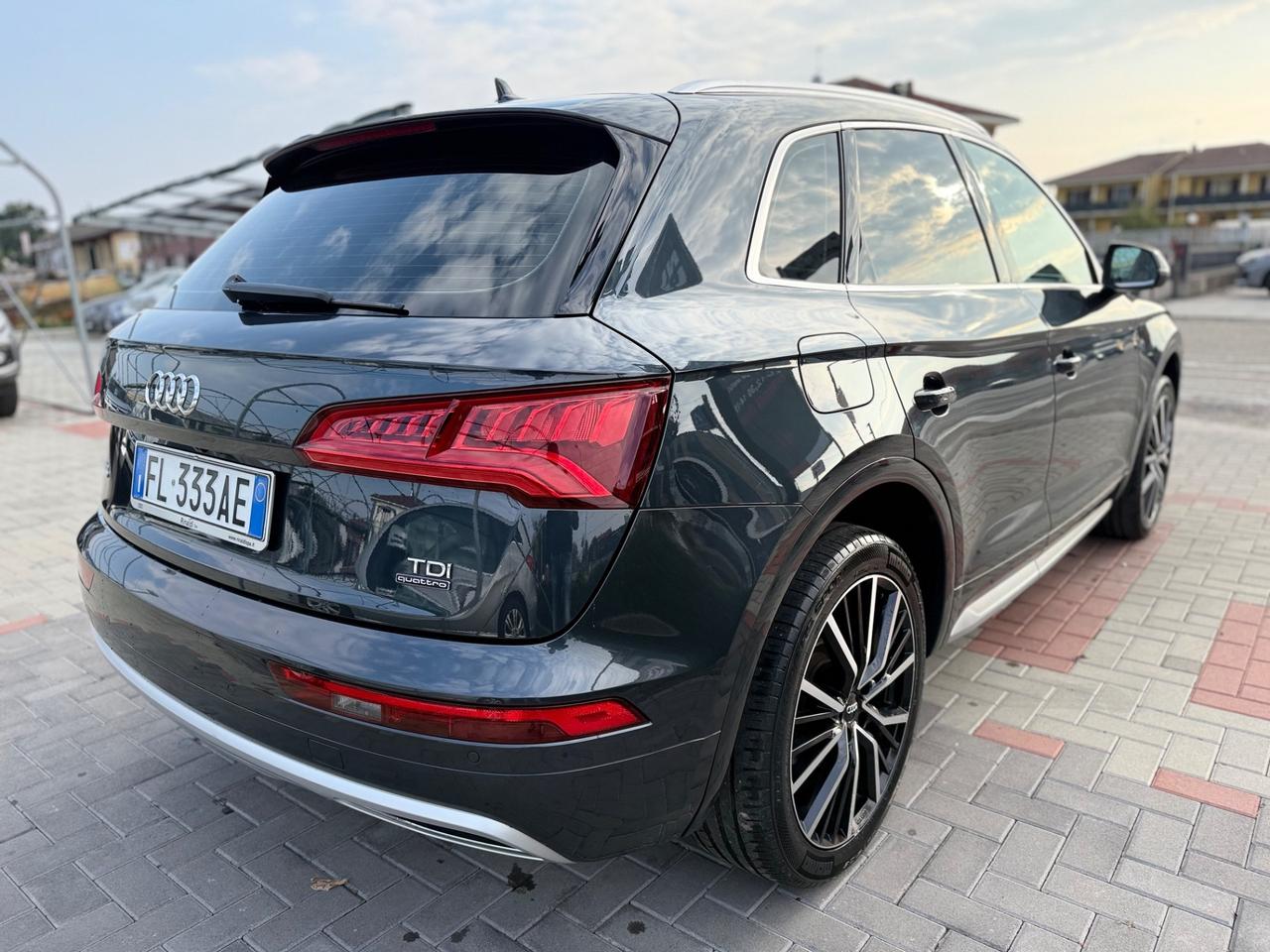 Audi Q5 2.0 TDI quattro S tronic 190CV .PELLE.CERCHI DA 20