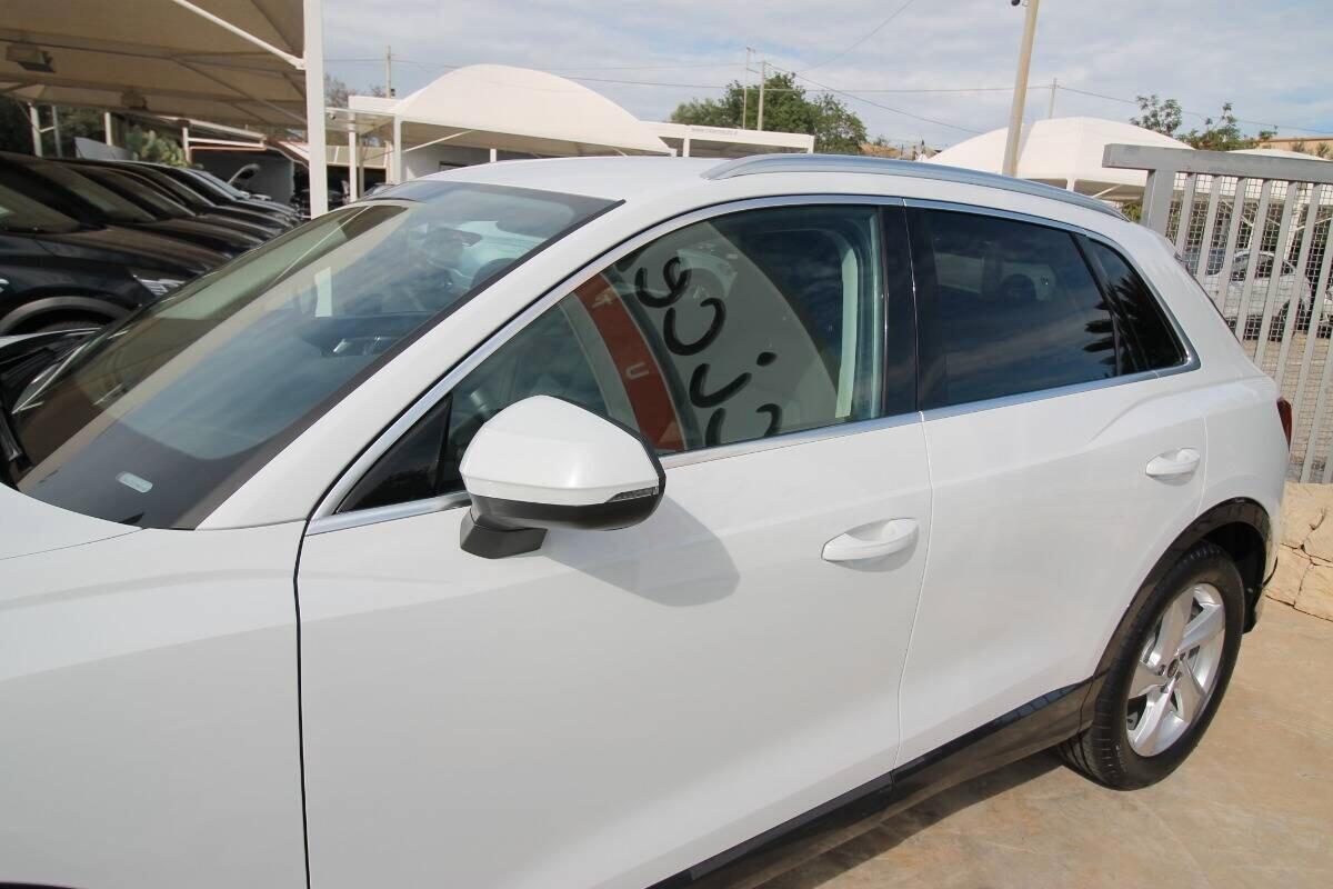 Audi Q3 35 TDI S tronic Business Advanced 2024