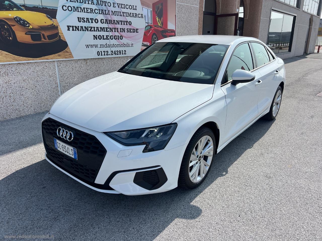 AUDI A3 Sedan 30 TFSI Business SOLO KM.53000
