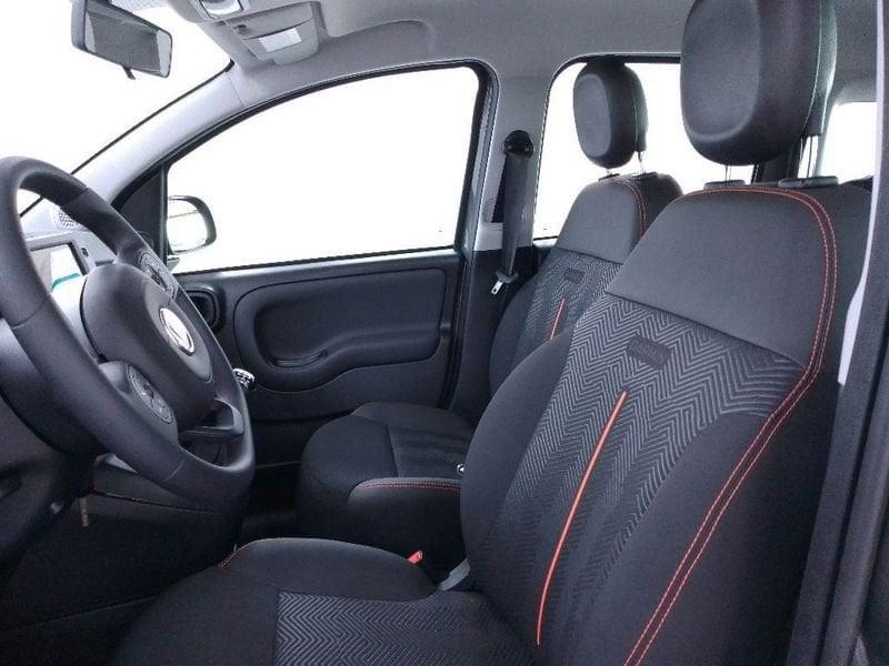 FIAT Panda Cross Panda 1.0 firefly hybrid Garmin s&s 70cv 5p.ti