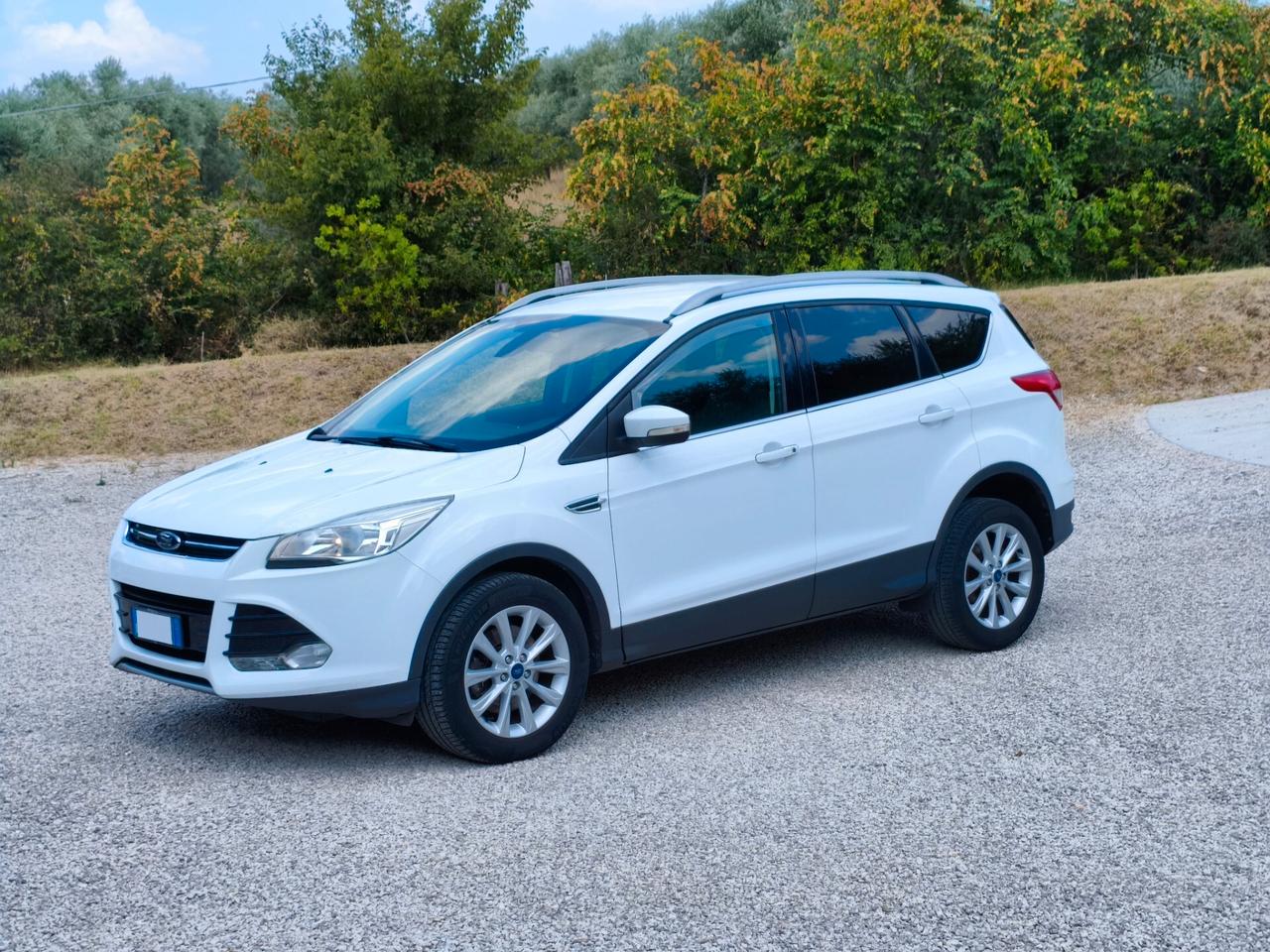 Ford Kuga 2.0 TDCI 120 CV S&S 2WD Titanium