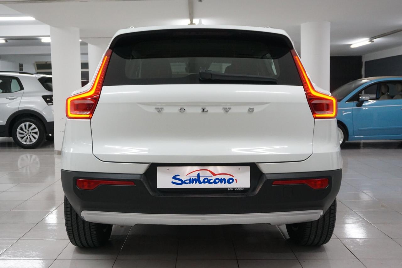 Volvo XC40 T5 Recharge Plug-in Hybrid Inscription Expression