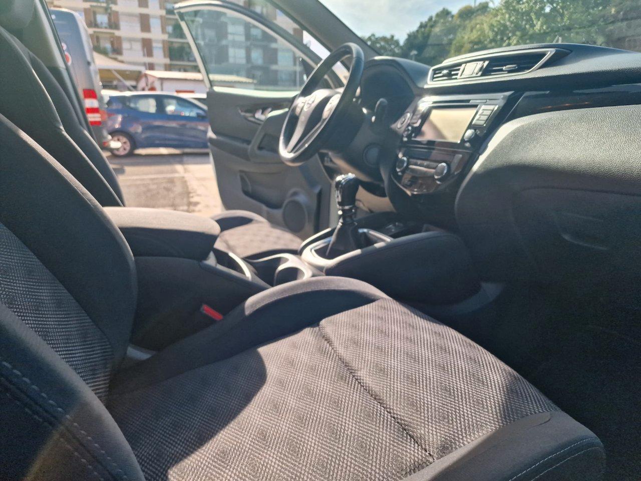 Nissan Qashqai 1.5 dci Tekna 110cv E6