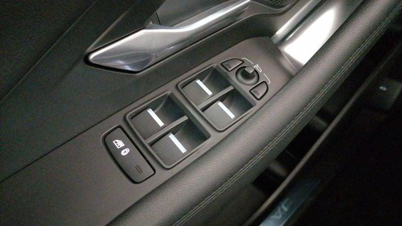 Jaguar E-Pace 2.0d i4 mhev SE awd 163cv auto