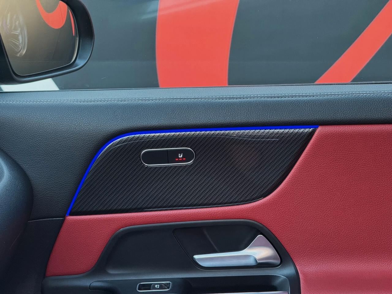 Mercedes-Benz GLA 200 d Premium AMG TETTO INT ROSSI